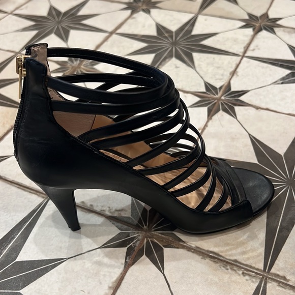 Strappy black stiletto heels size 8 from Banana Republic - Picture 4 of 5